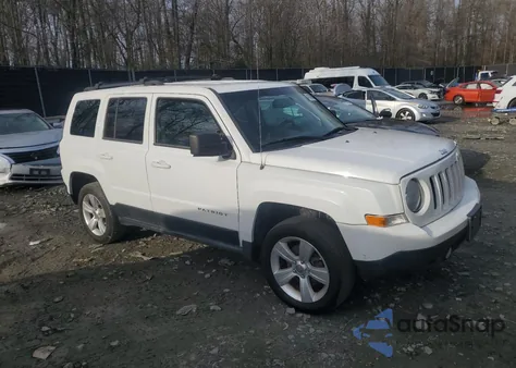 2013 Jeep Patriot Latitude из США, поврежденный, VIN 1C4NJRFB2DD177583